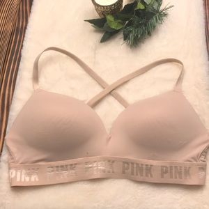 VICTORIA’s secret PINK WEAR EVERYWHERE BRA